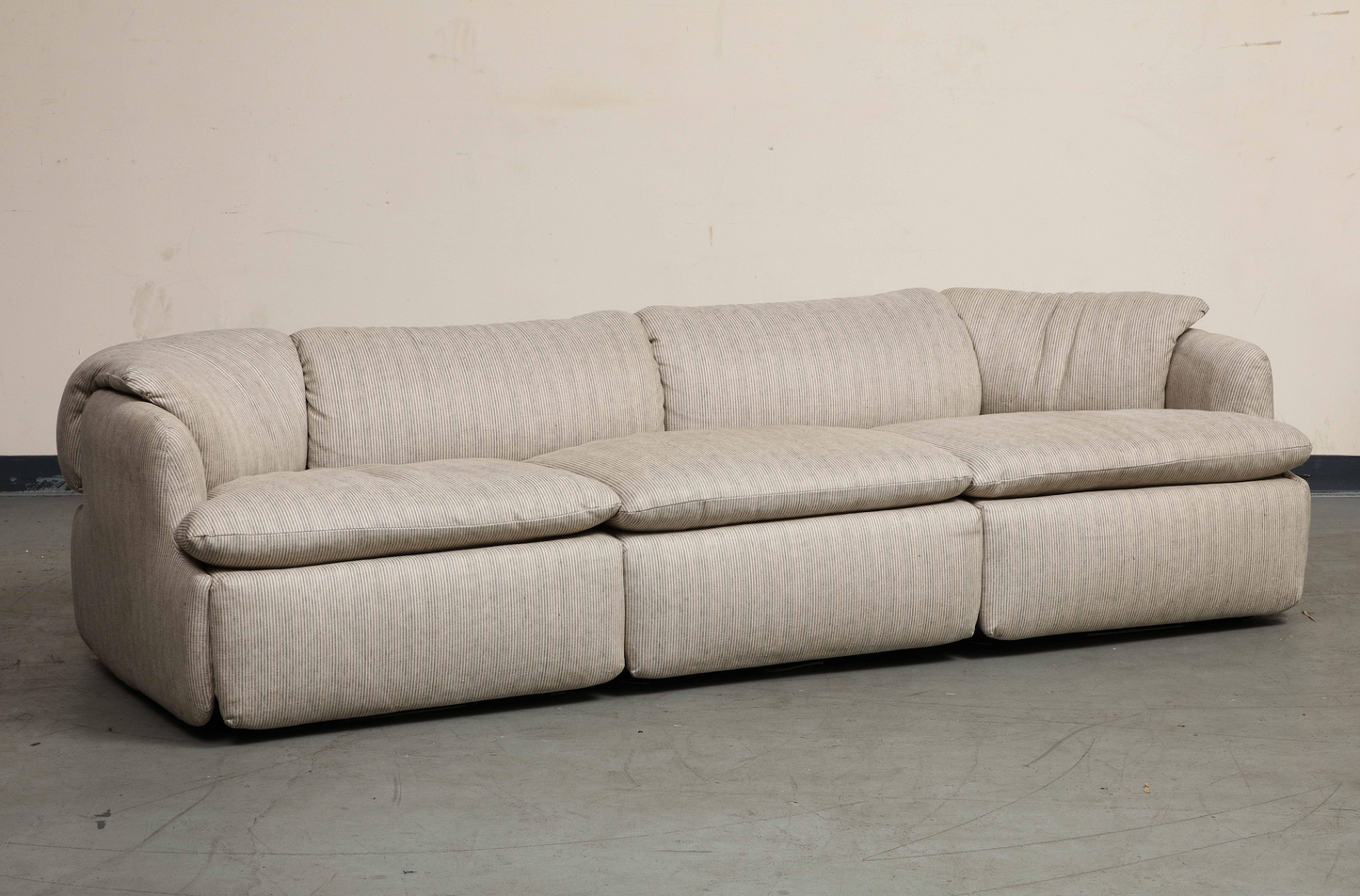 1970s Italian Saporiti "Confidential" Sectional Sofa by Alberto Rosselli