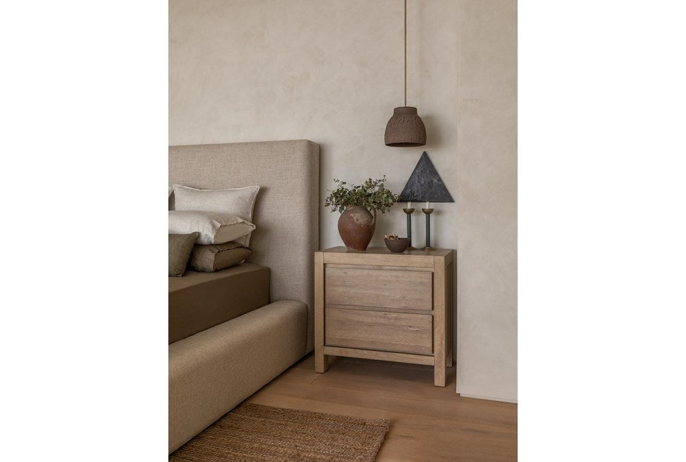 Voyage 2-Drawer Nightstand