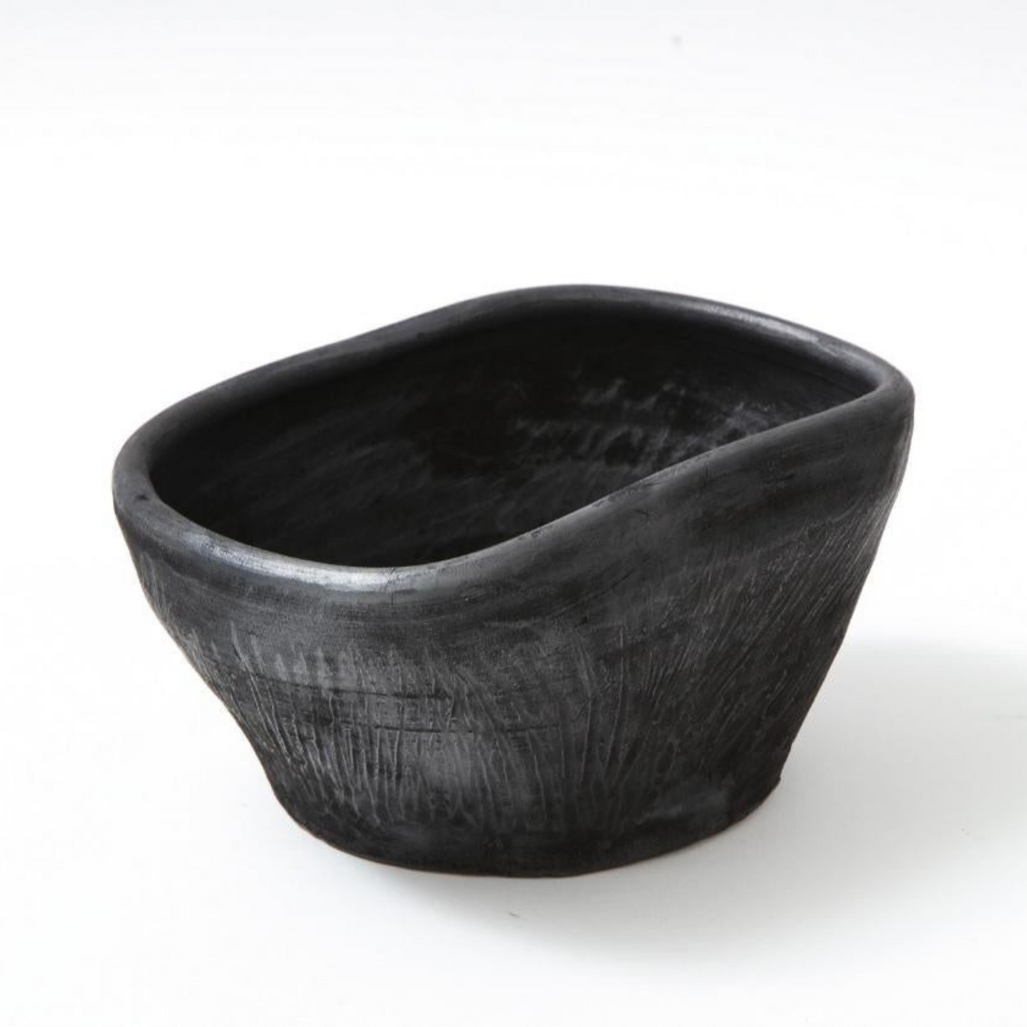 Charcoal and Silver Finish Terracotta "Carbone" Bowl by Facto Atelier Paris