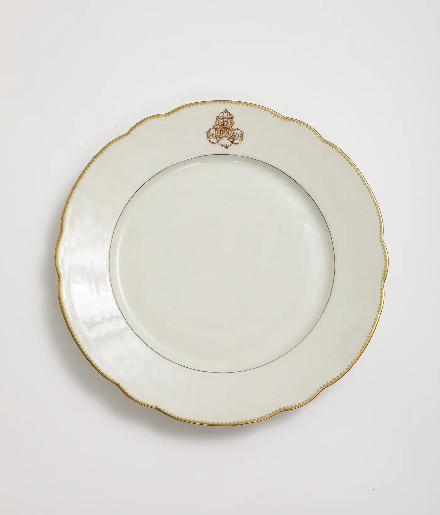 Charles Pillivuyt & Cie French Porcelain Dinner Plates, Set of 7
