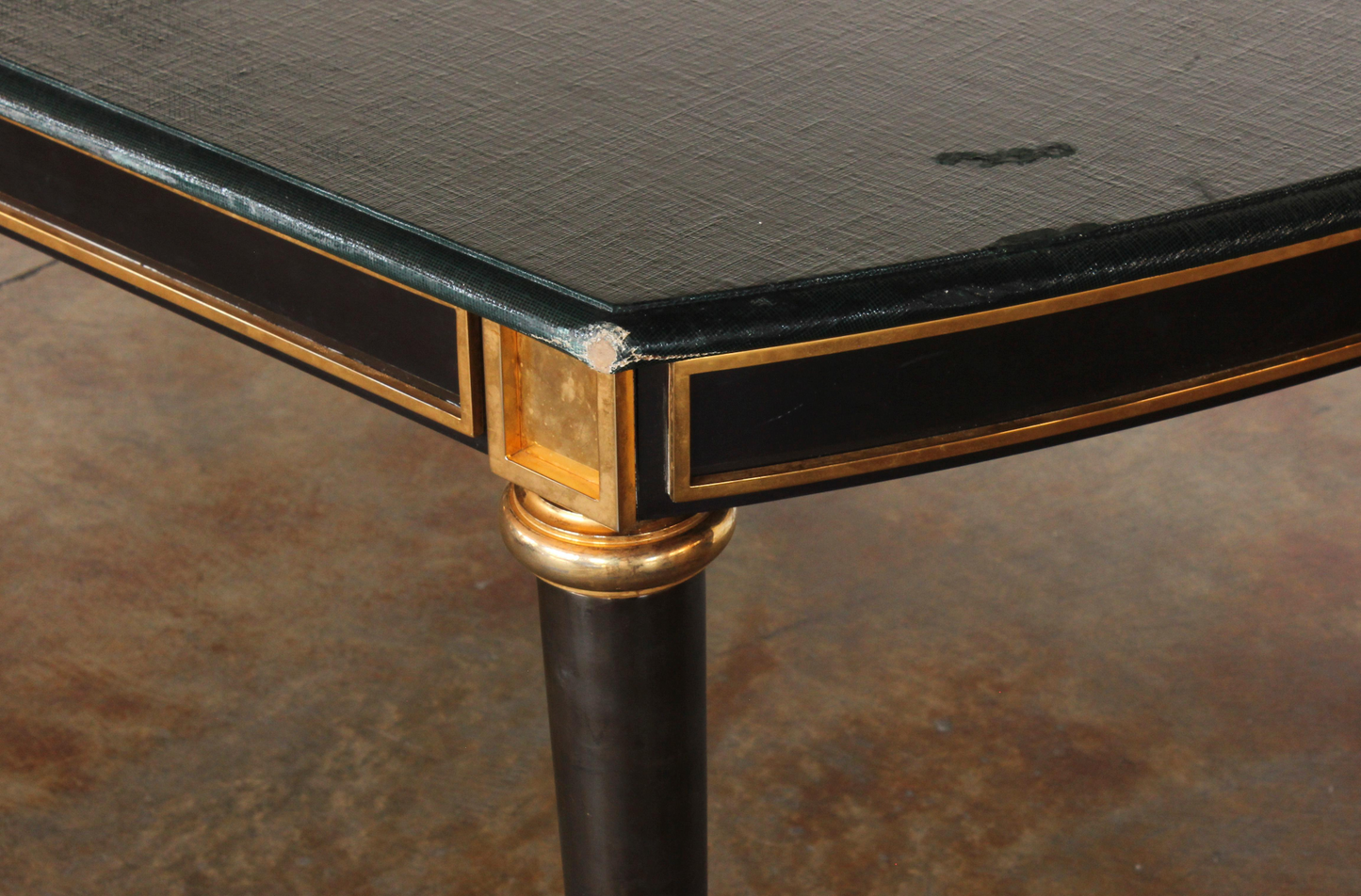 Late 19th/Early 20th Century Neoclassical Style Gilt-Bronze-Mounted Dining Table