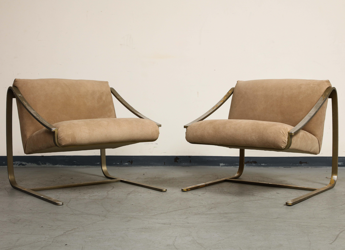 Pair of Bronze and Suede Modernist Lounge Chairs, circa 1965