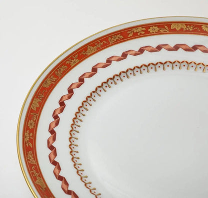 Richard Ginori 1735 Hand-painted Porcelain Dinner Plate in Pincio Red