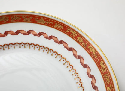 Richard Ginori 1735 Hand-painted Porcelain Dinner Plate in Pincio Red