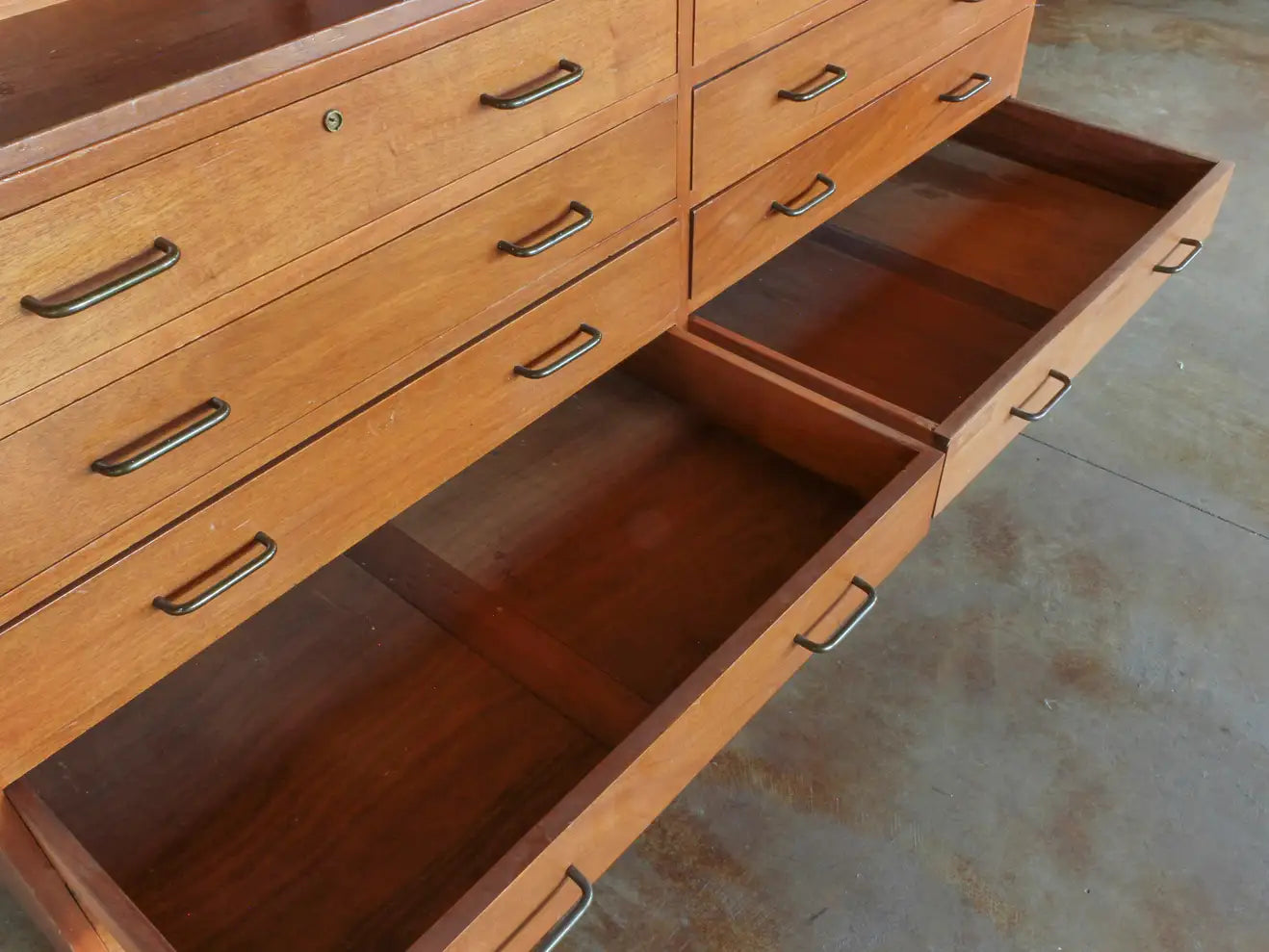 Midcentury American Mahogany Bookcase