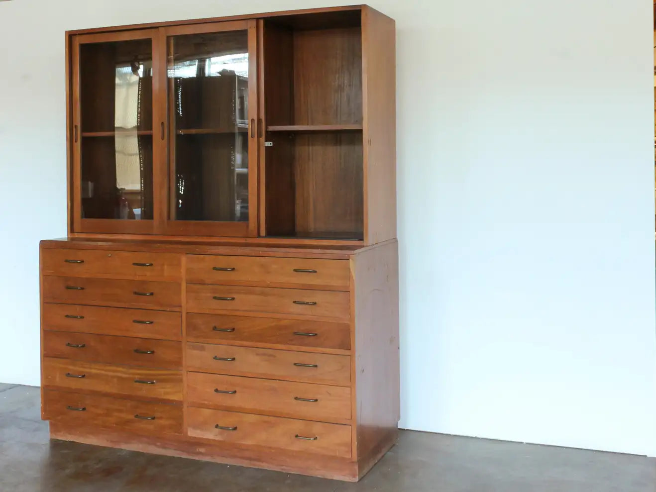 Midcentury American Mahogany Bookcase