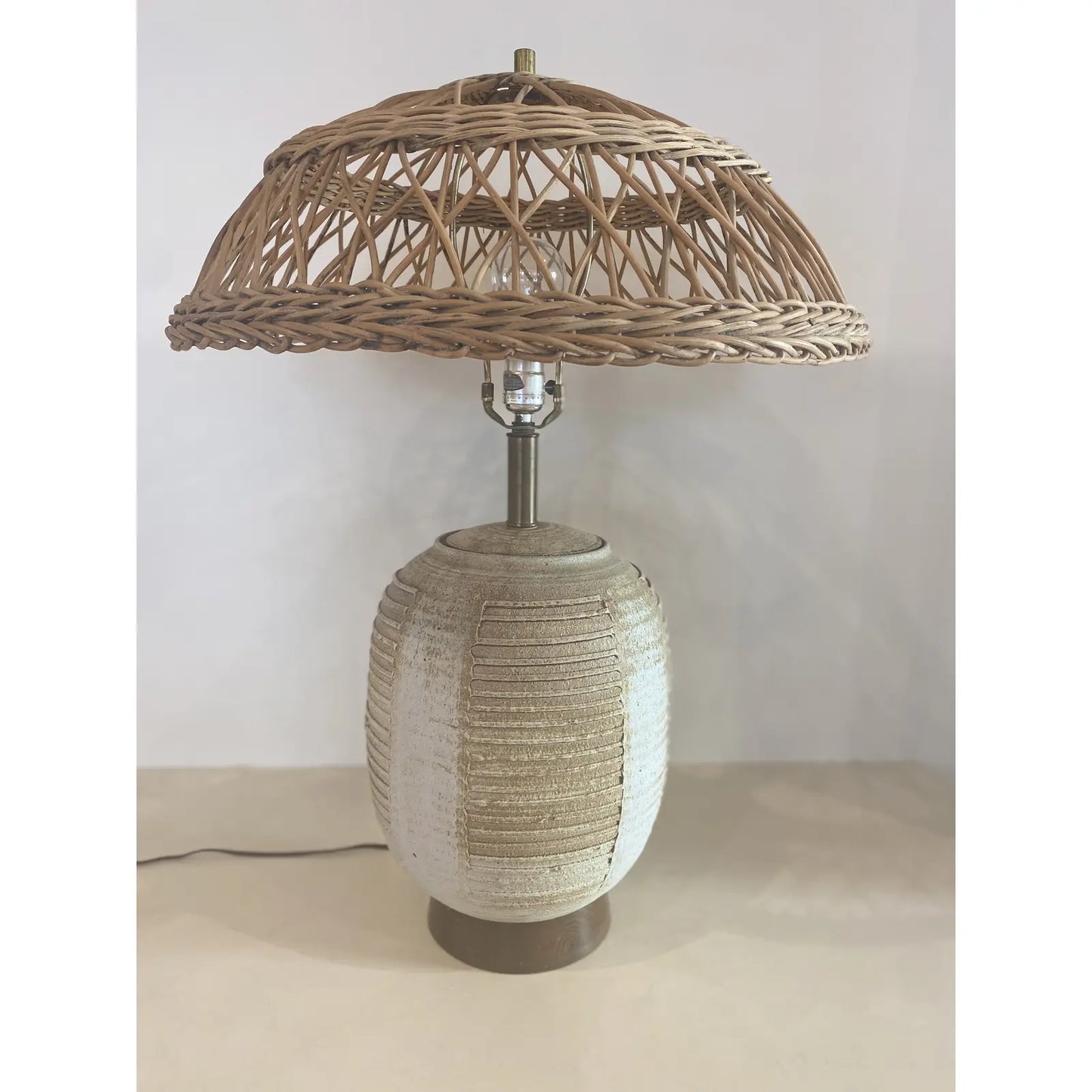 Midcentury Striated Pottery Table Lamp With Wicker Shade